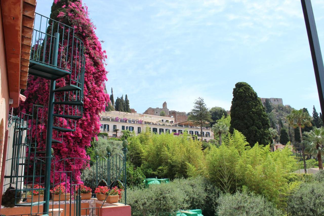 B&B Casa Al Vicolo 2 Taormina Exterior photo